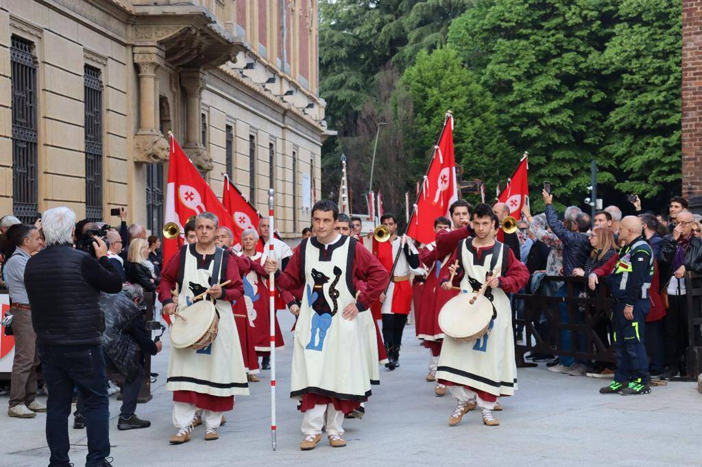 Palio di Legnano 2023, Traslazione della Croce