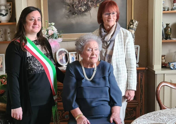 Parabiago festeggia i 100 anni di Elisa Colombo