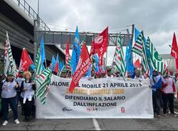 Sindacati protesta salone Mobile legnano settore legno