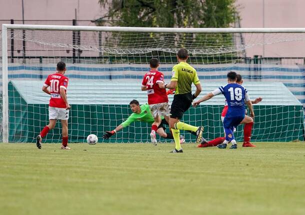 calcio serie d varese folgore caratese