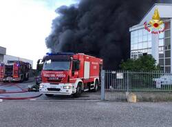 incendio ditta di gomma a Vigevano