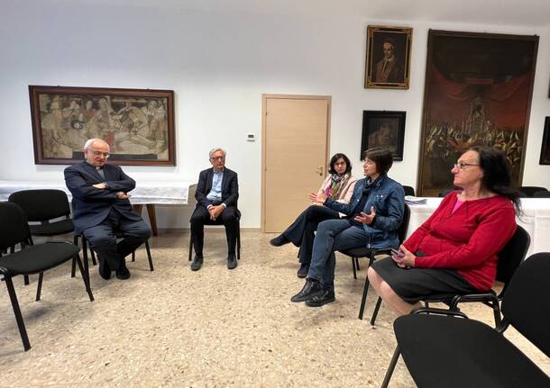 monsignor severino pagani assemblea sinodale busto arsizio