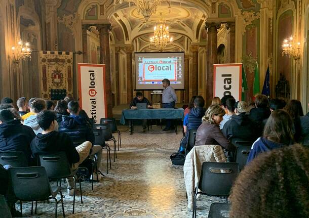 Presentazione Glocal + in salone Estense a Varese