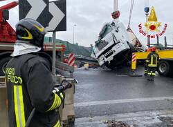 autocisterna ribaltata busto arsizio