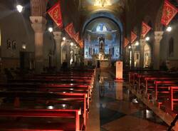 Chiese di contrada aperte nella notte