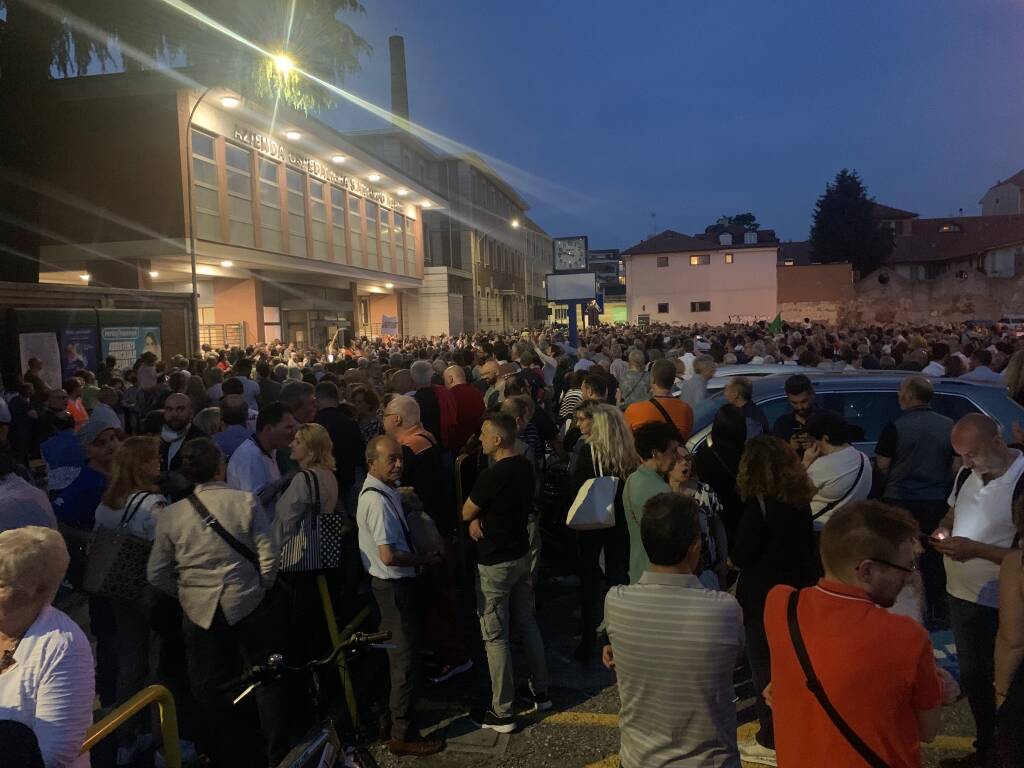 Oltre 2000 persone alla manifestazione per l’ospedale di Gallarate