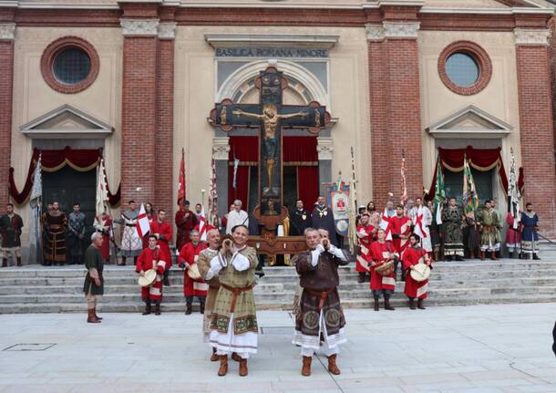 Palio di Legnano: la Croce di Ariberto d'Intimiano è tornata a Legnarello