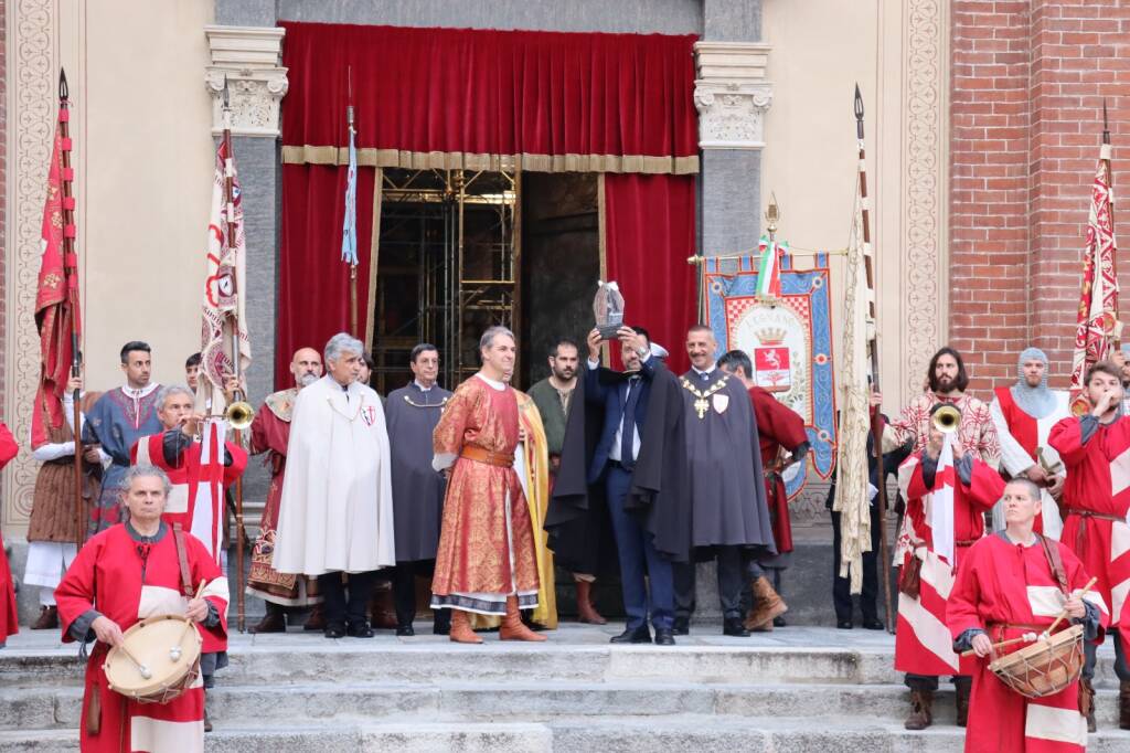 Palio di Legnano: la Croce di Ariberto d'Intimiano è tornata a Legnarello