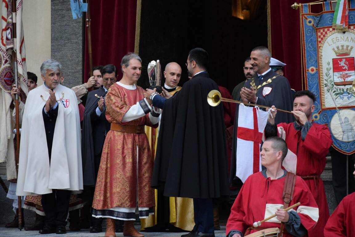 Palio di Legnano: la Croce di Ariberto d'Intimiano è tornata a Legnarello - credits Antonio Emanuele