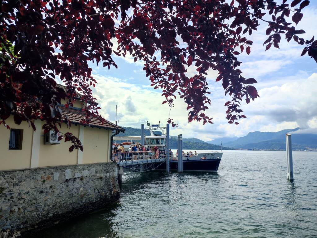 Sul lungolago di Maccagno