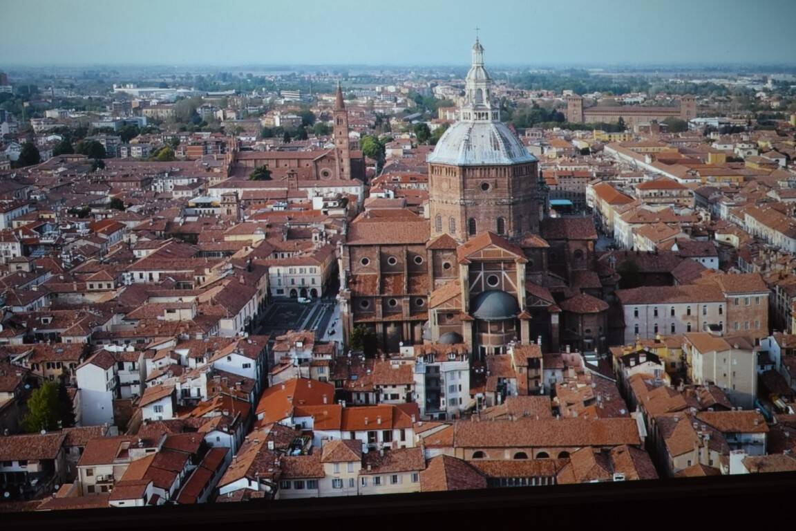 VA in giro, il docu-film della VareseWeb presentato a Legnano - immagini di Antonio Emanuele