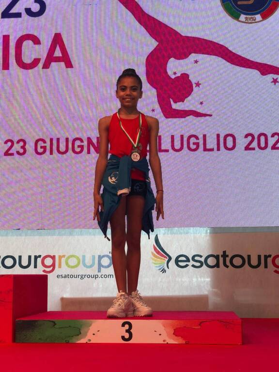 3 titoli nazionali, 5 argenti e 7 bronzi per la Ginnastica Skill Canegrate