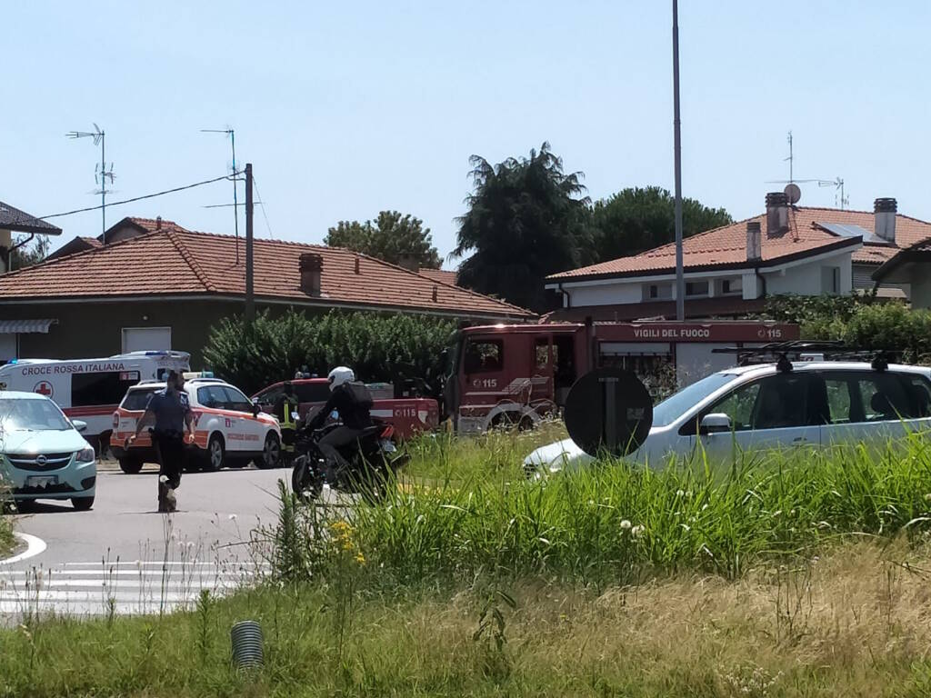 Incendio a Parabiago- coinvolta un'ambulanza