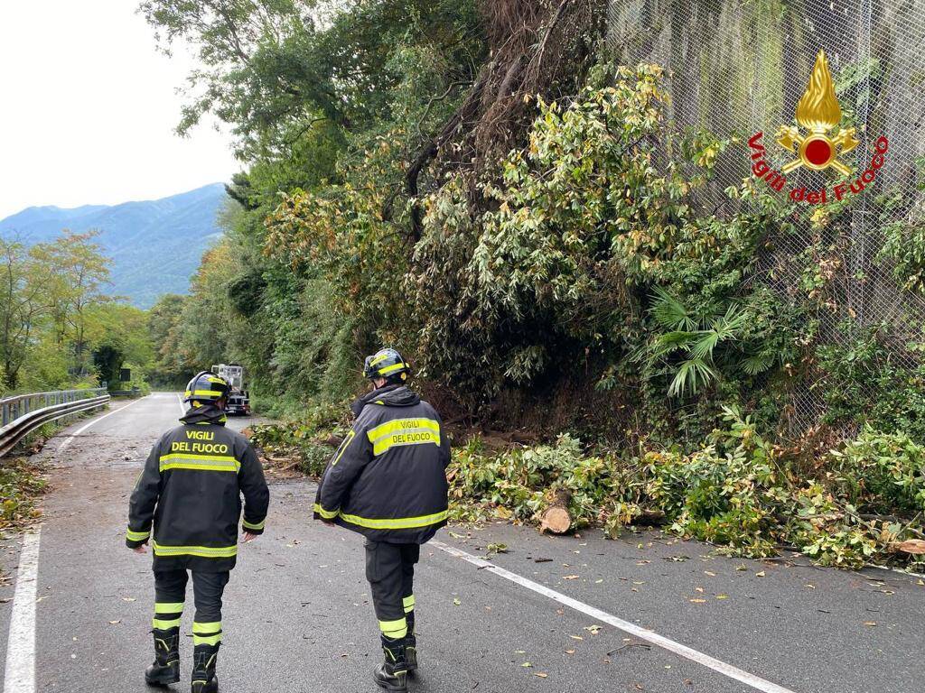 Frana sulla statale fra Maccagno e Zenna