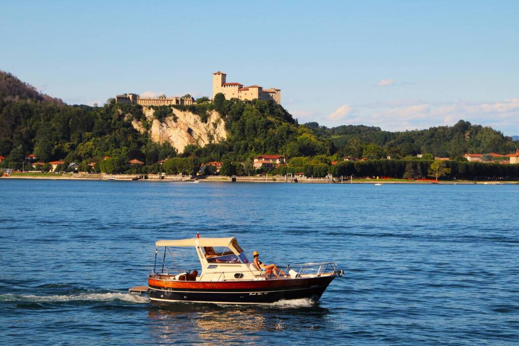 rocca di angera lago maggiore isabella radin