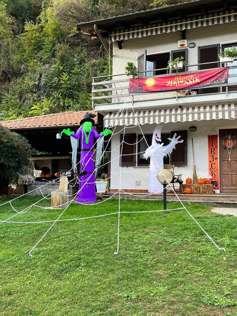 Brividi a Cuveglio, la casa diventa il regno di Halloween