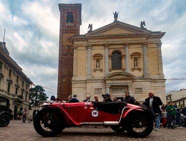 Criterium automobilistico auto storiche a Gallarate