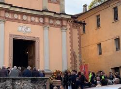 Cuasso al Monte - I funerali di Pinuccia Anselmino e Pierluigi Lacchi