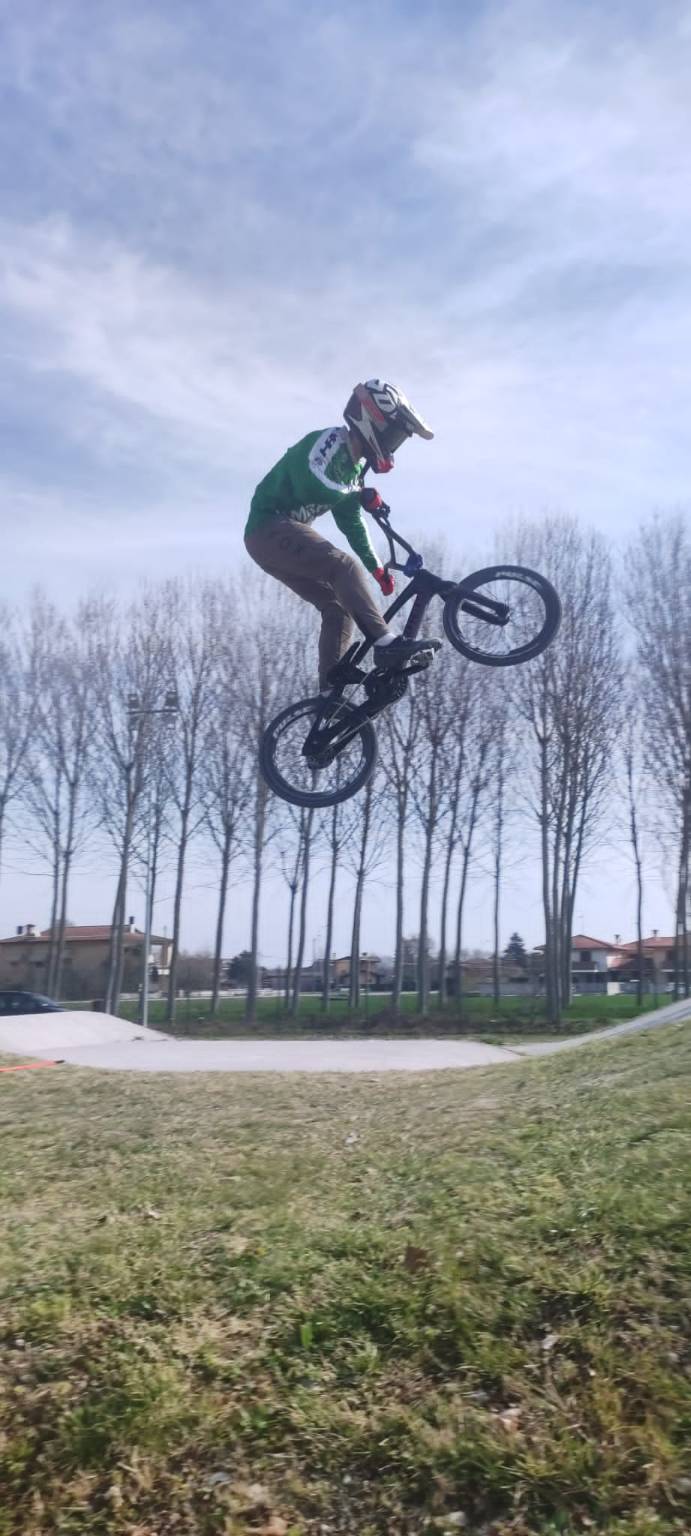 Mattia Colombo campione di Bmx