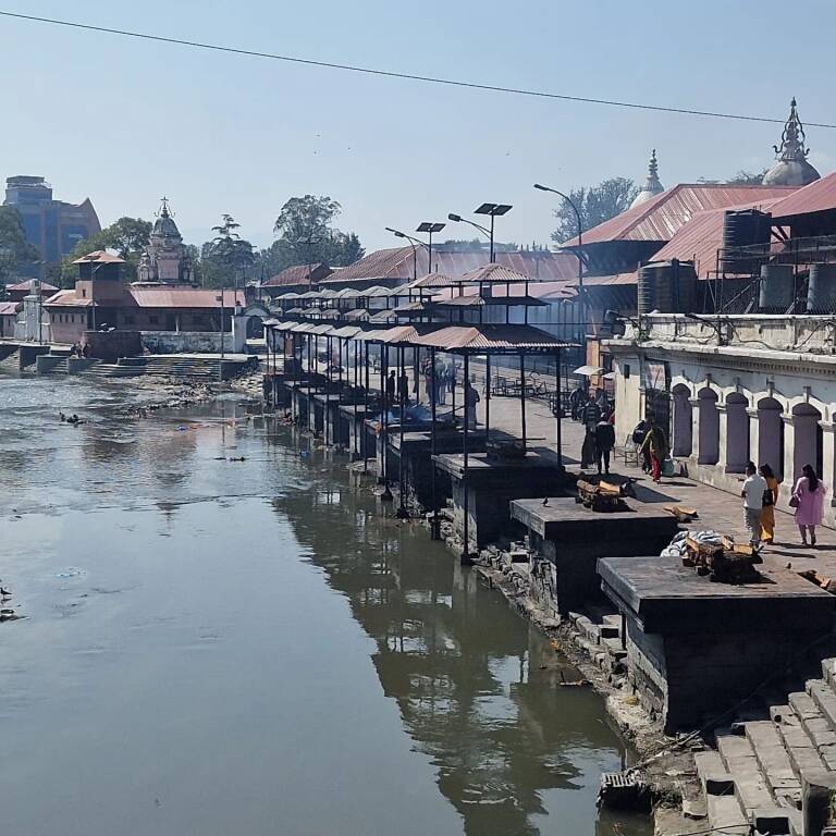 Varesini in nepal