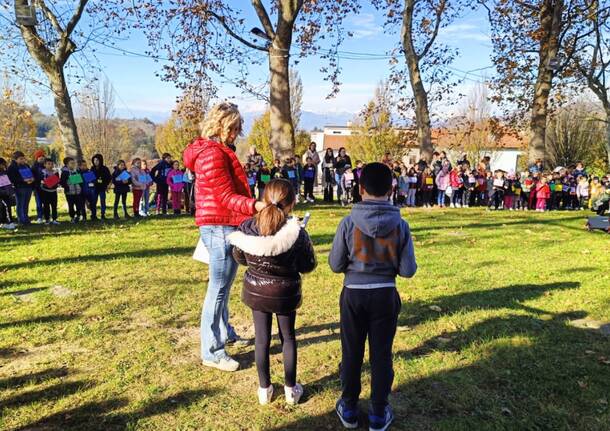 A Casciago sfilano i diritti dei bambini