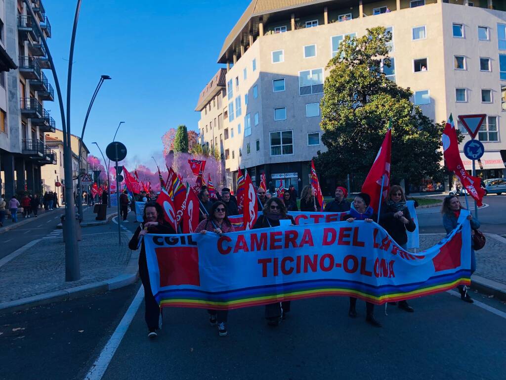 Corteo Cgil in centro a Legnano 