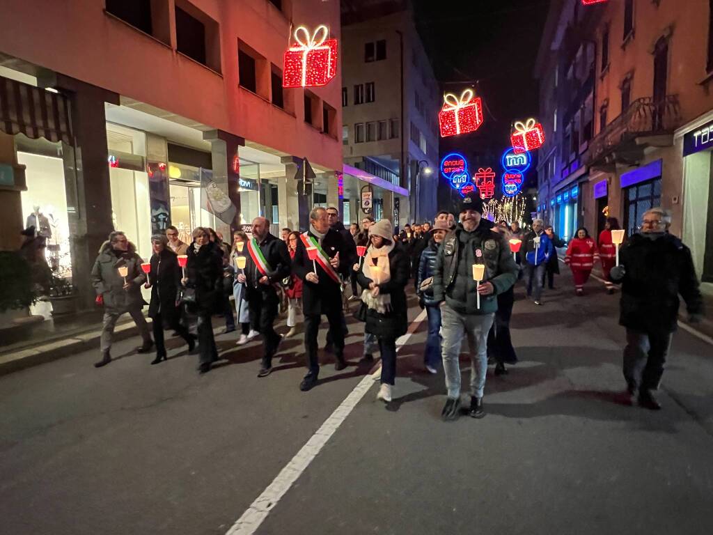 marcia contro la violenza sulle donne busto arsizio