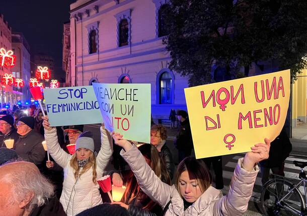 La marcia di Busto Arsizio contro la violenza sulle donne