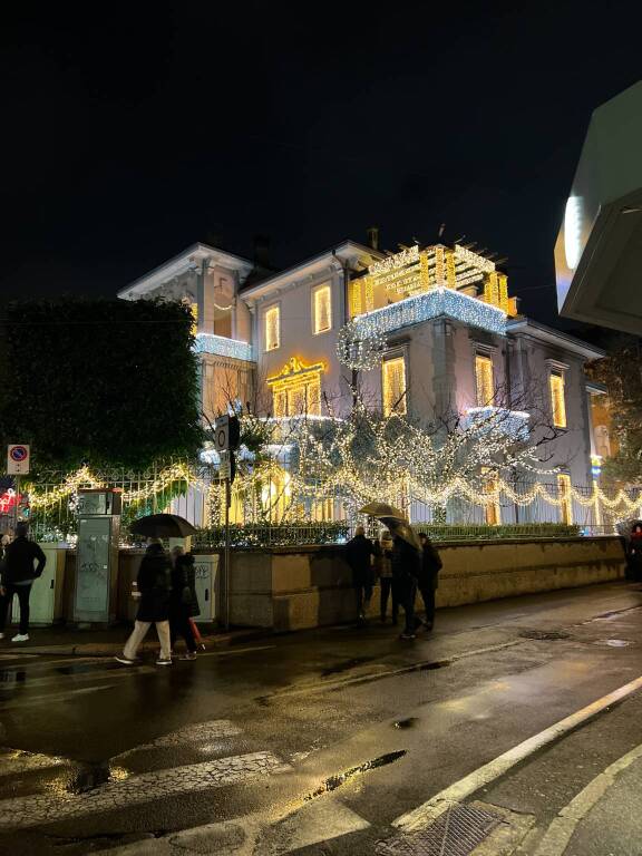 casa lucine natale busto arsizio