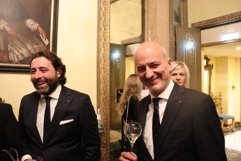 Cena Natale Legnano Host