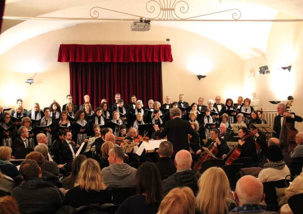 Coro Sinfonico e l’Orchestra dell’Accademia Amadeus