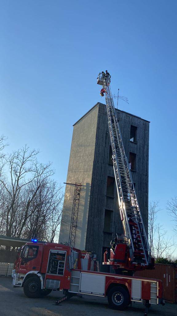 Festa dell'incontro al distaccamento dei vigili del fuoco di busto