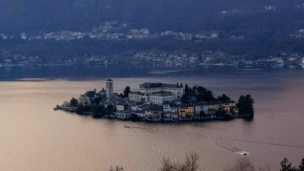 lago d'orta orta san giulio - Maria Desogos