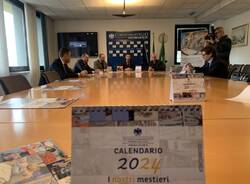 PresentaIone del calendario 2023 dí Confcommercio provinciale