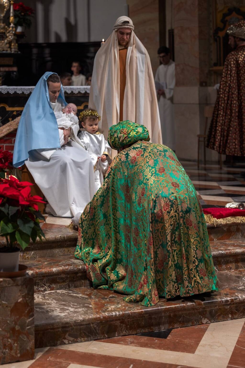 A Gerenzano la celebrazione dell'Epifania con la rievocazione dell'adorazione dei Magi