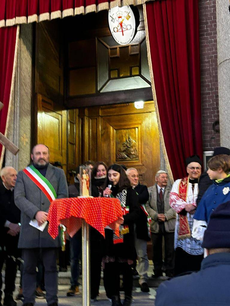 A Somma Lombardo si riaccende il rito della "passera di sant'Agnese"