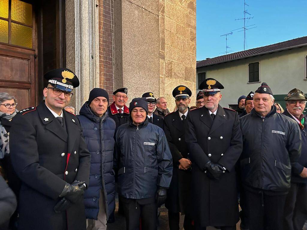 A Somma Lombardo si riaccende il rito della "passera di sant'Agnese"