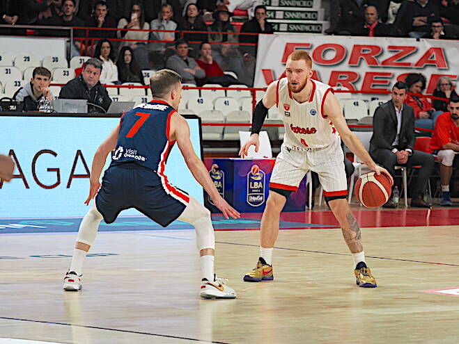 Itelyum Varese - CSM Oradea 100-81