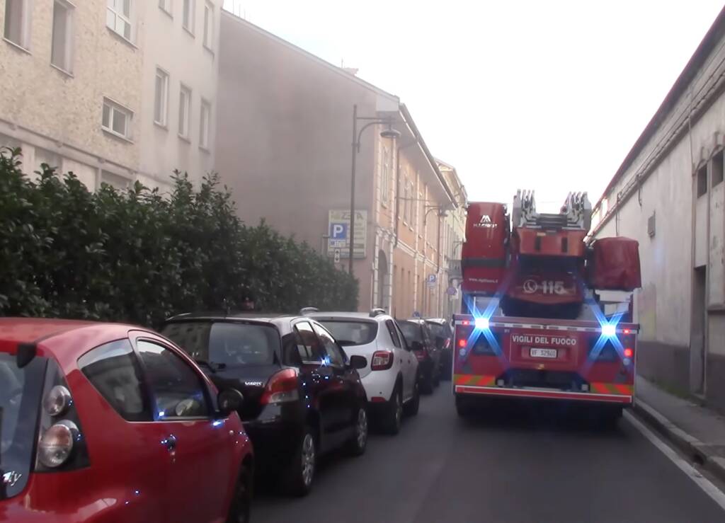 Incendio via dei Mille Busto