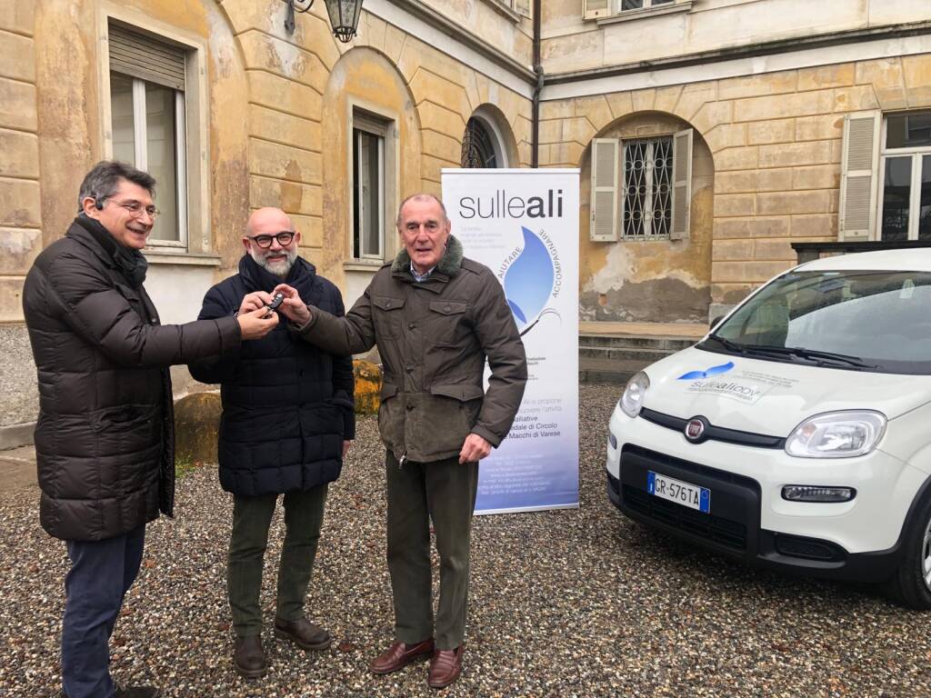 Donazione di Sulle Ali odv alla cure palliative dell'ospedale di Varese