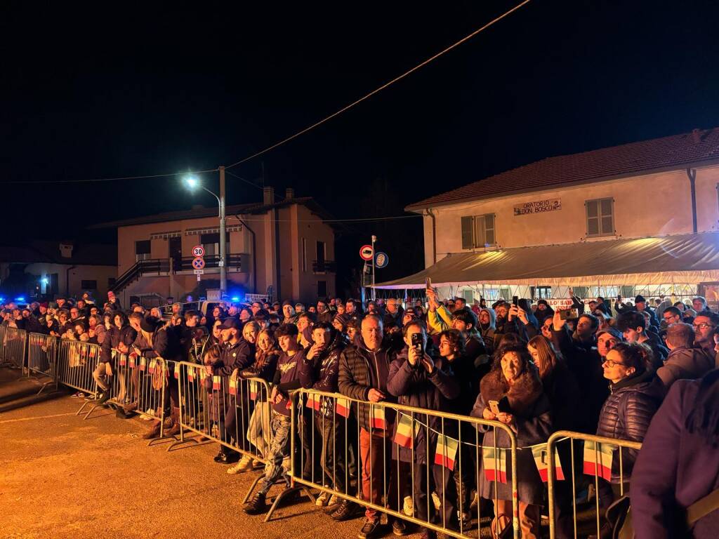 Inaugurata la nuova piazza di Vinago