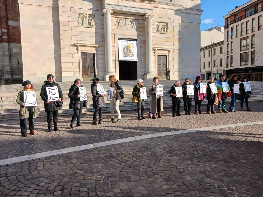 Manifestazione cessate il fuoco Gallarate