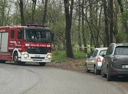 cade un ramo nei boschi di Manzago: grave 46enne