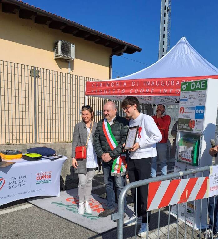 Defibrillatori a Cavaria con Premezzo, inaugurato il secondo dispositivo