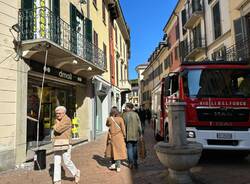 Incidente a Corso Matteotti: camion della Sangalli urta un balcone 