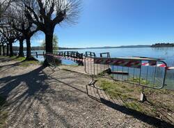 Distrutto il pontile sul lago a Gavirate