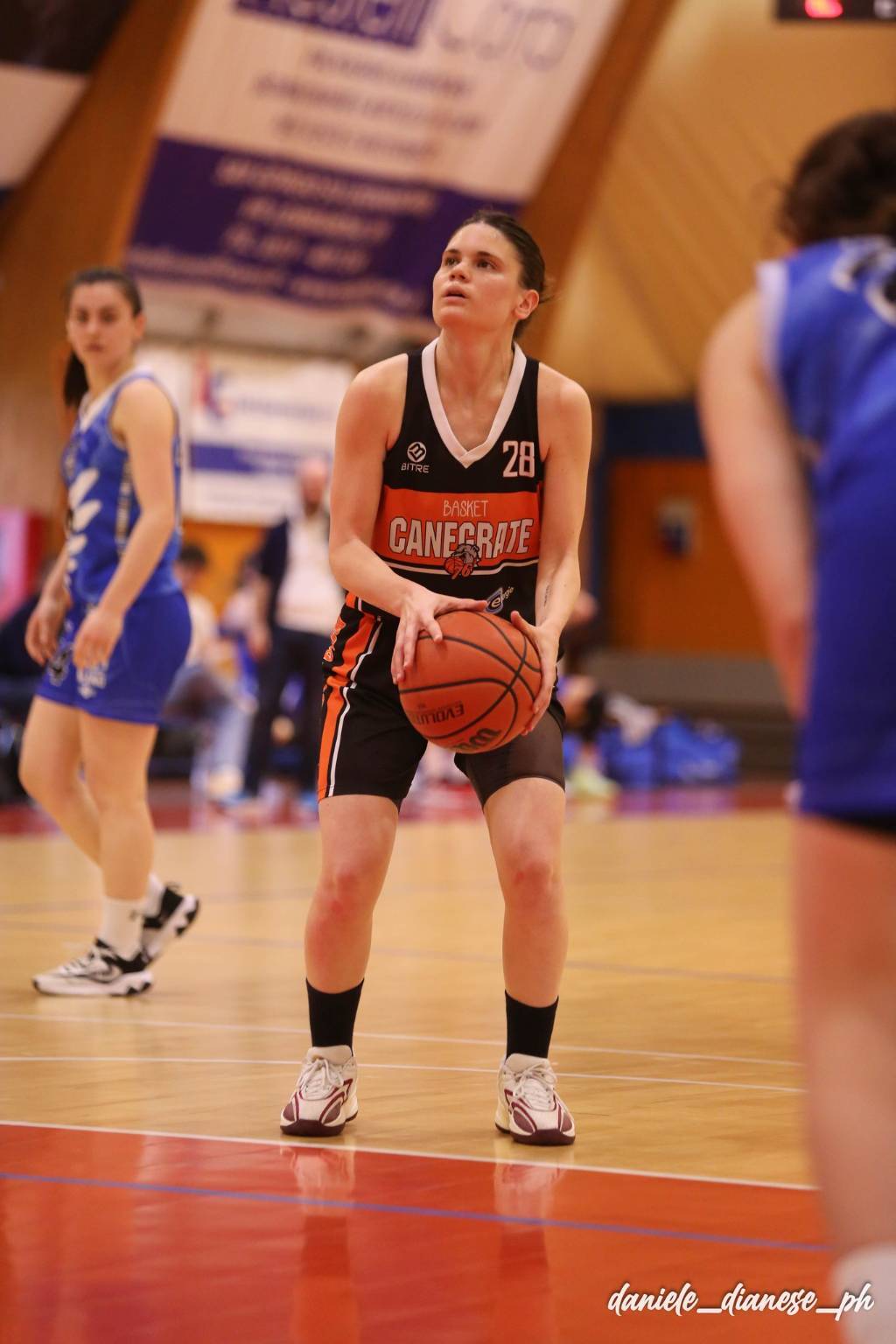 La sfida tra Bulldog Canegrate e Basket Femminile Milano