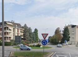 viale Lombardia Gallarate rotonda via Praderio