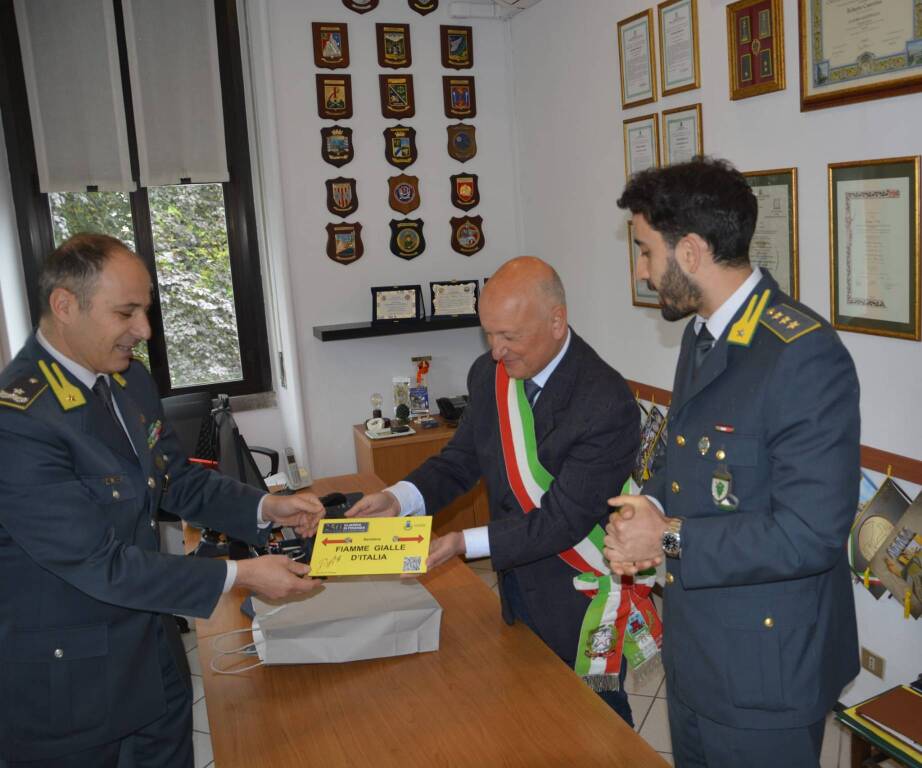 Comune di Maccagno con Pino e Veddasca e Guardia di Finanza unite al servizio della collettività