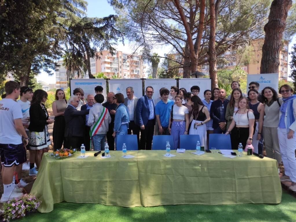 Giornata della Legalità, presenti gli studenti del ferraris e della media di Viggiù